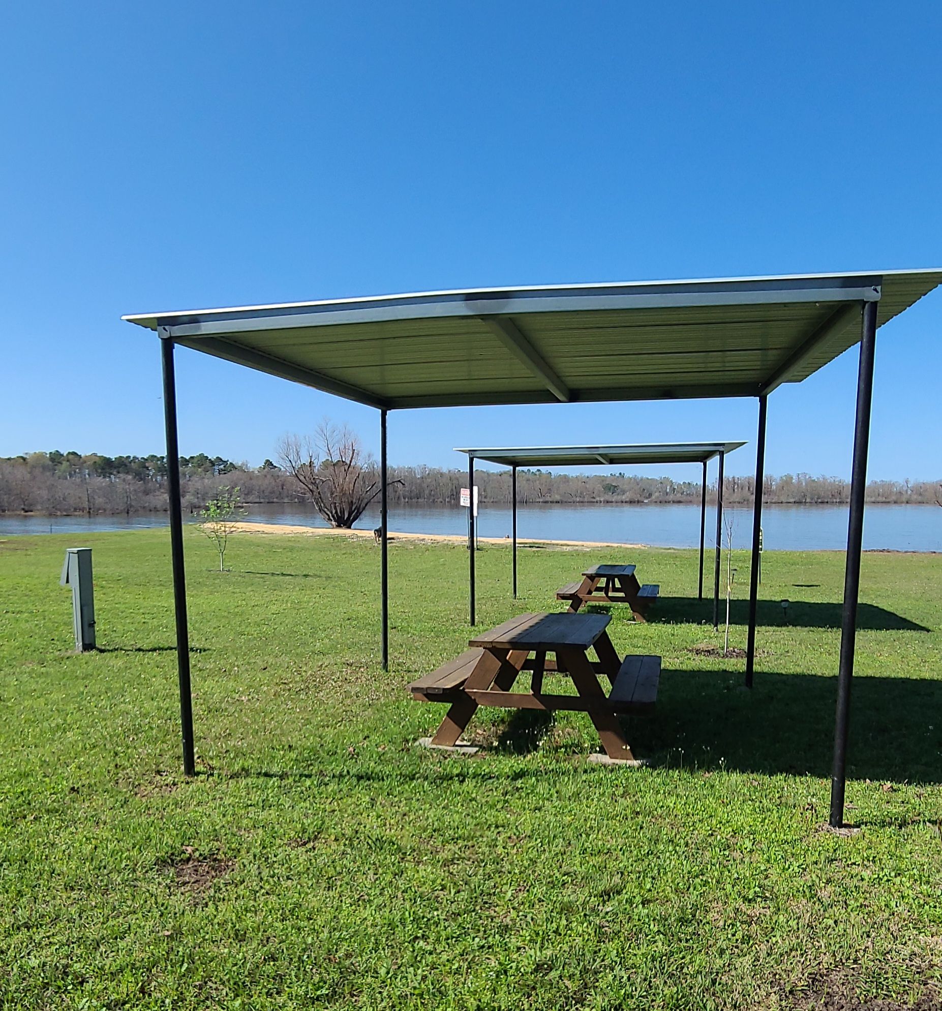 McGee's Landing photo 2