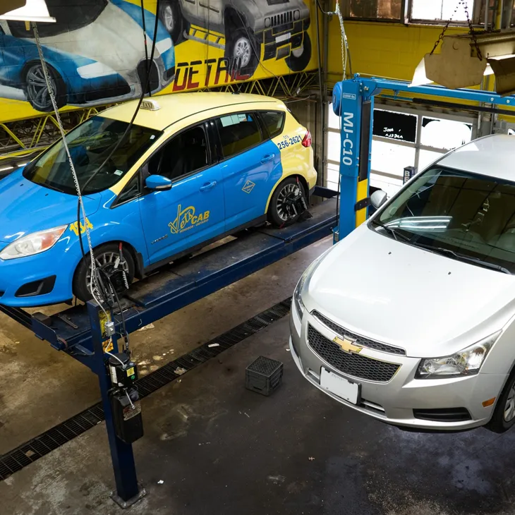 Service garage | Demario's Auto Clinic