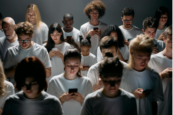 Screen Time and Eye Health: How Your Digital Habits Impact Your Eyes | Baptist Eye Surgeons