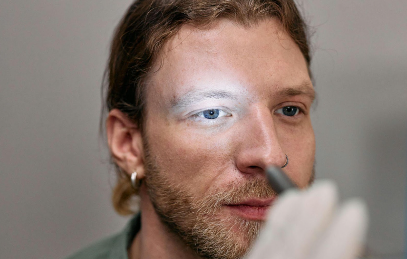 A Comprehensive Guide to Common Eyelid Problems | Baptist Eye Surgeons