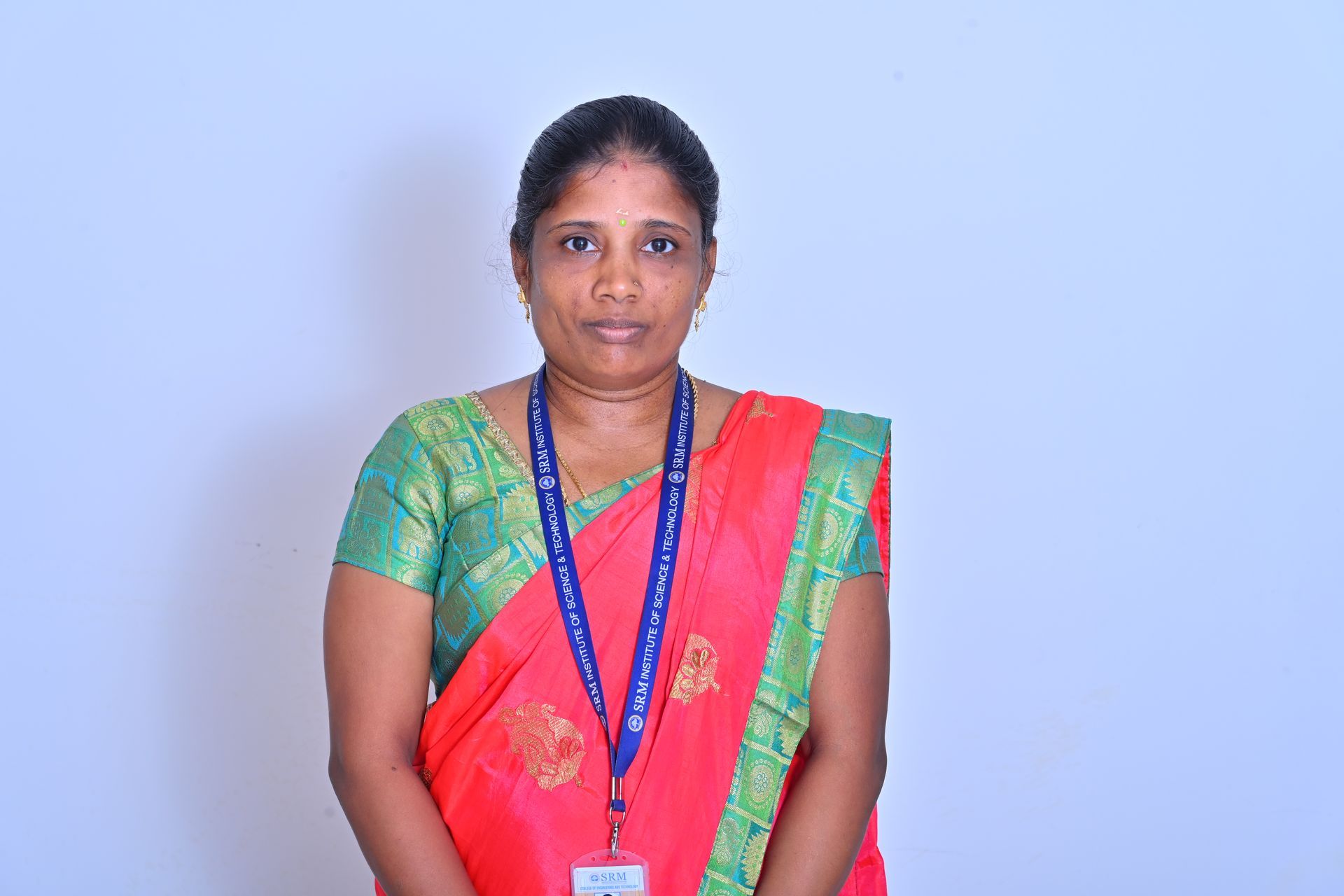 Dr.Chitradevi D