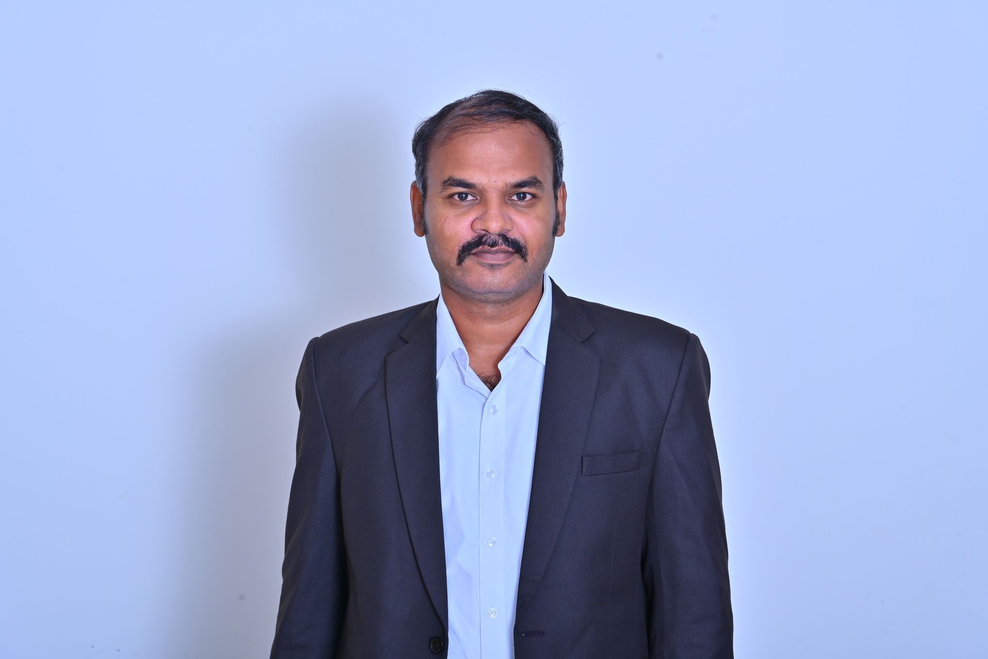 Dr.V.Senthil Kumar