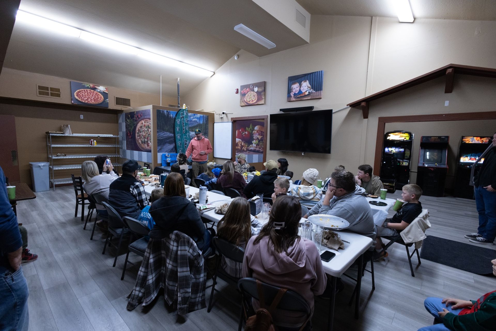 Event/Pary room is perfect for teams, families and meetings