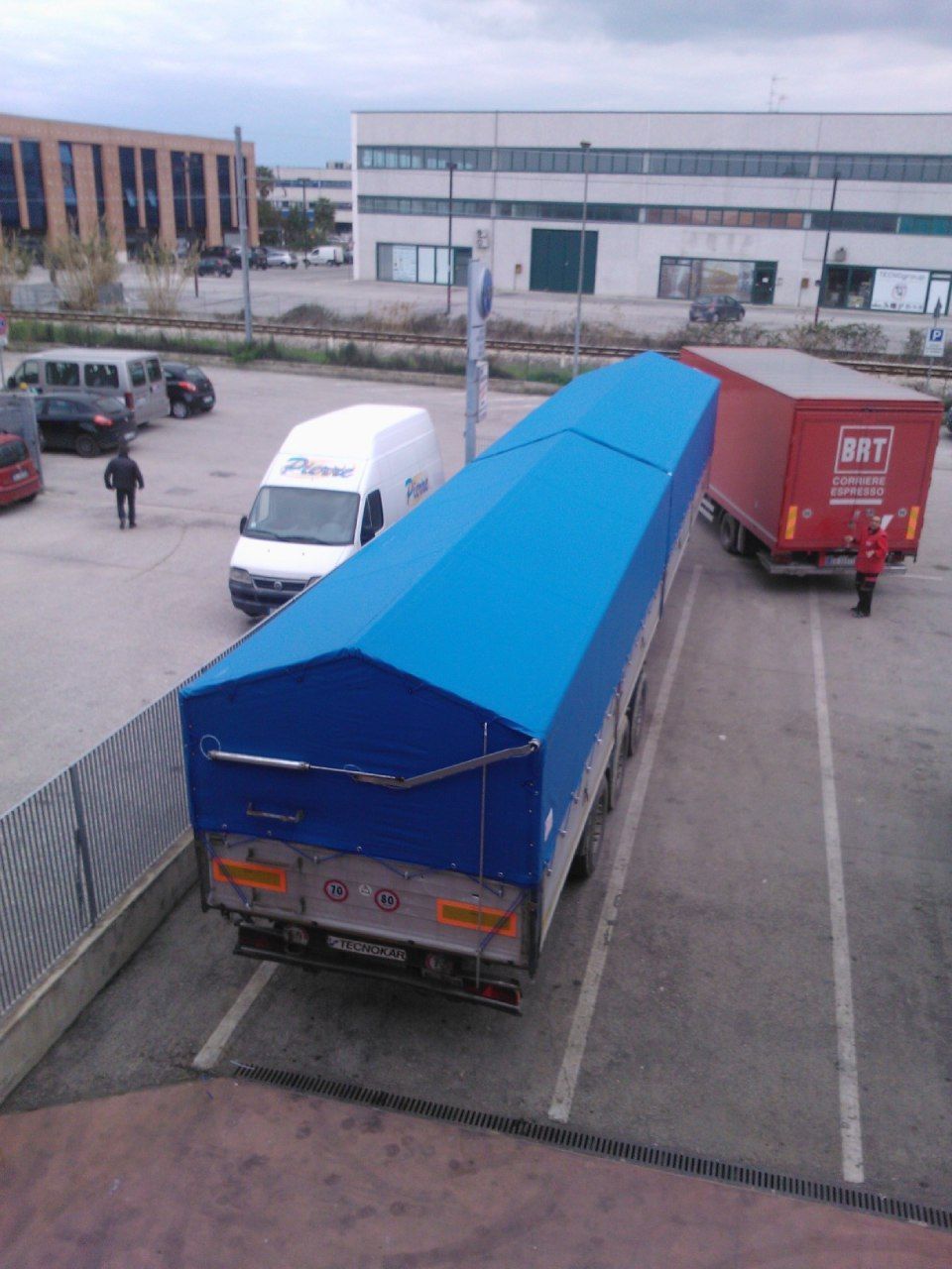 camion con telone
