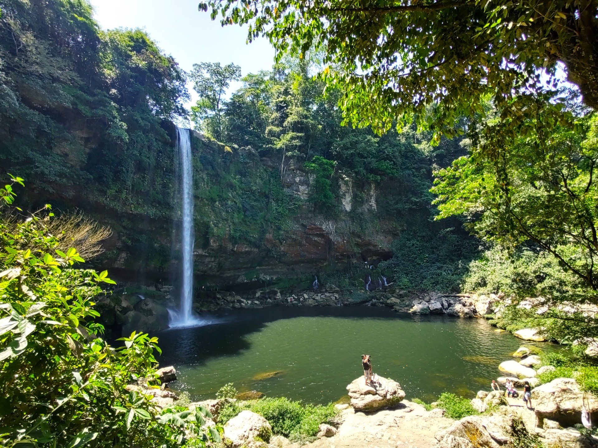 Cascada en el Hotel Kin Balam 