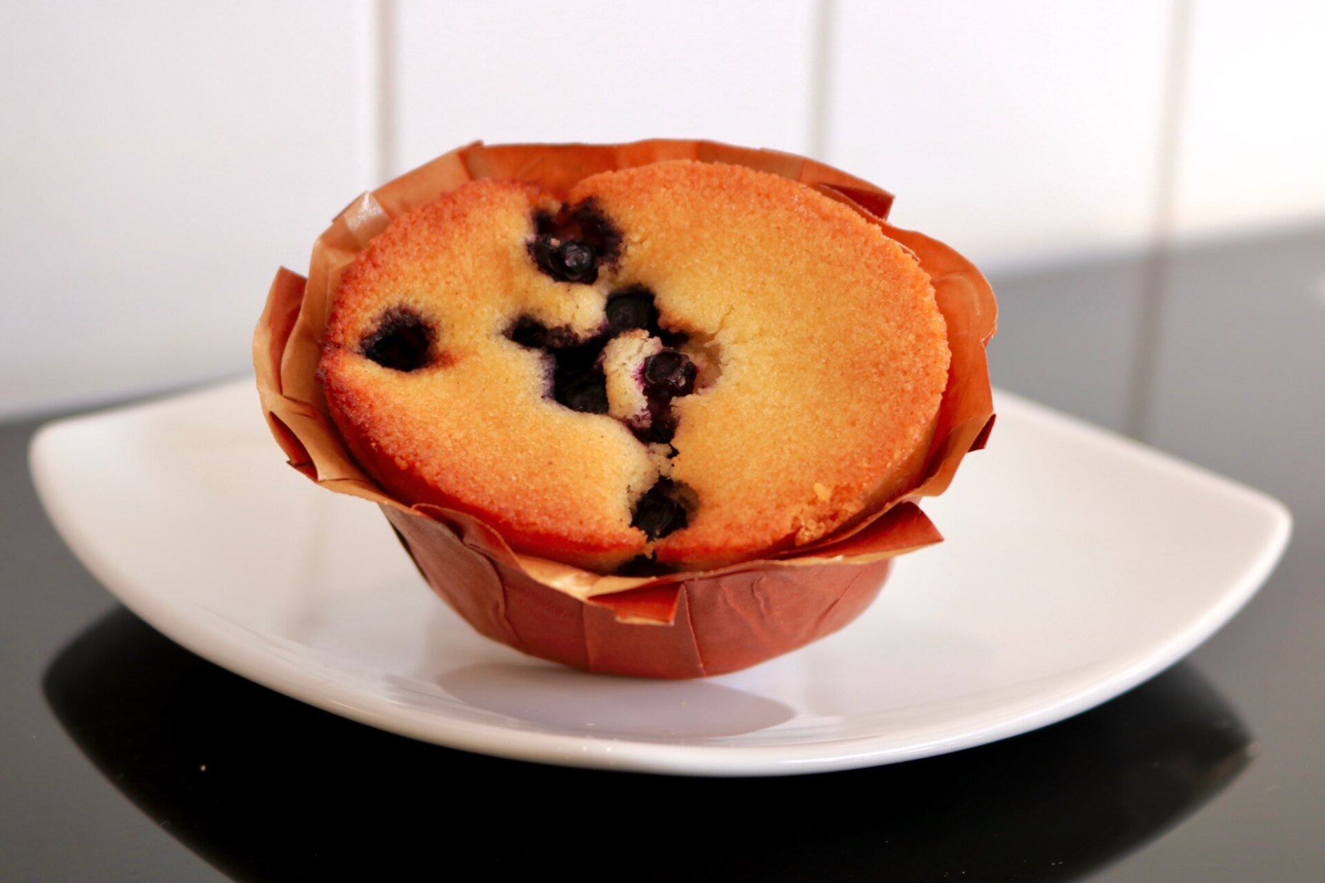 Black Swan Cafe and Coffee Mermaid Waters, Australia