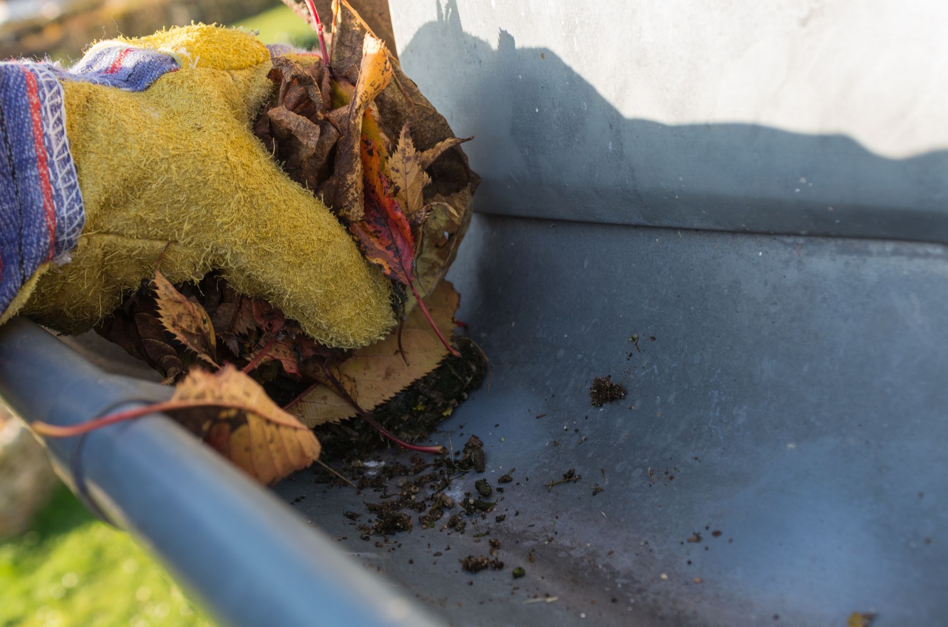 Get gutter services in Vernon, NY with Wilson Roofing & Contracting