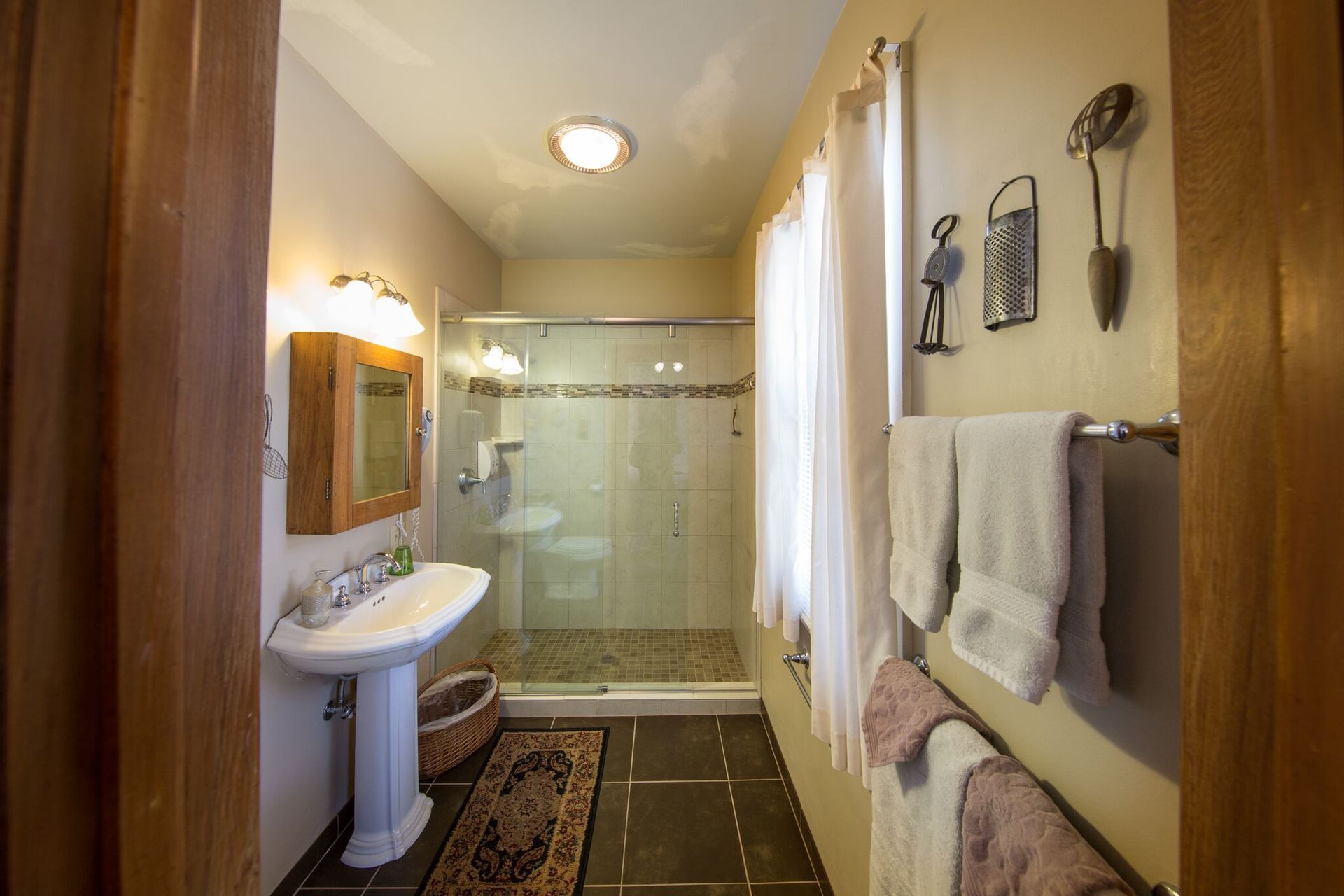 Lac Verde Bathroom