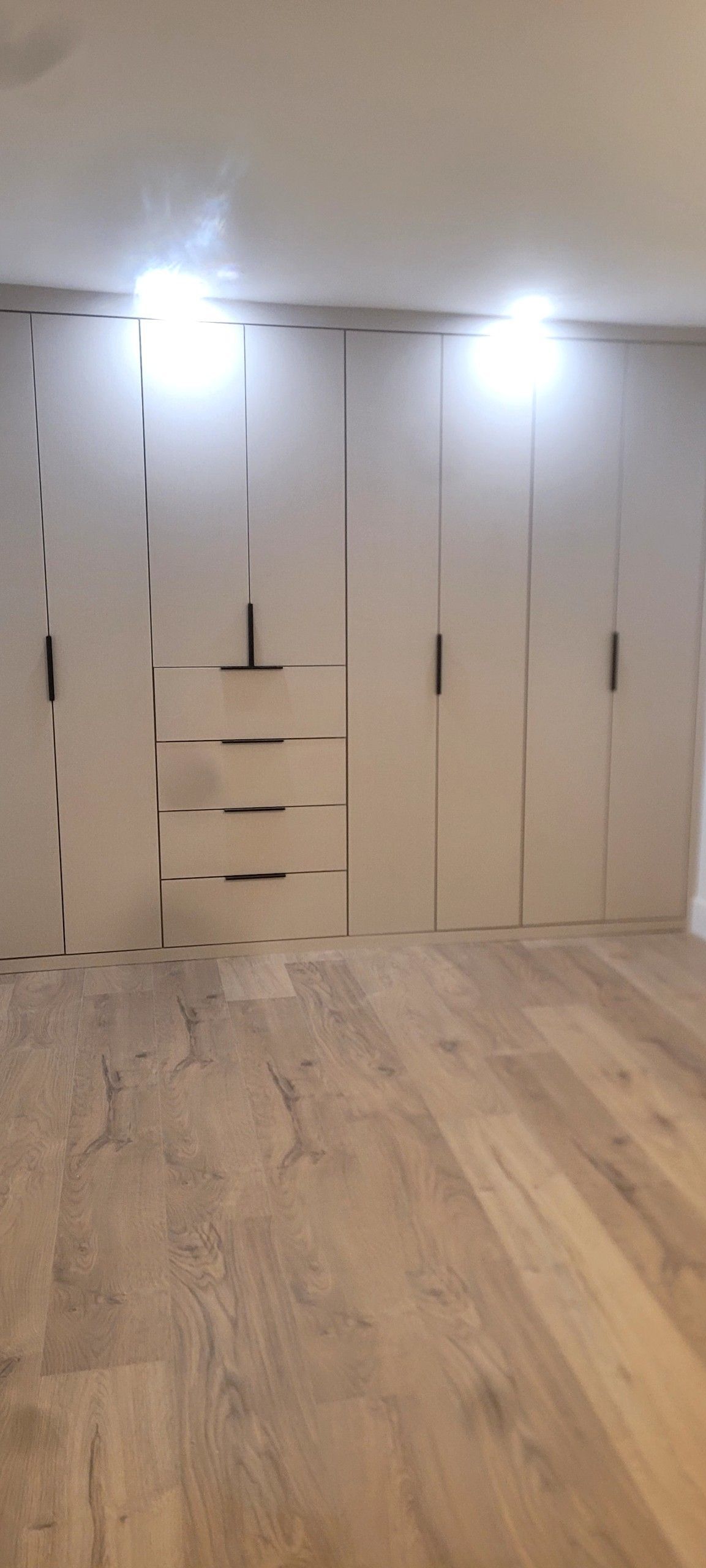 Custom Cabinets in Miami, FL