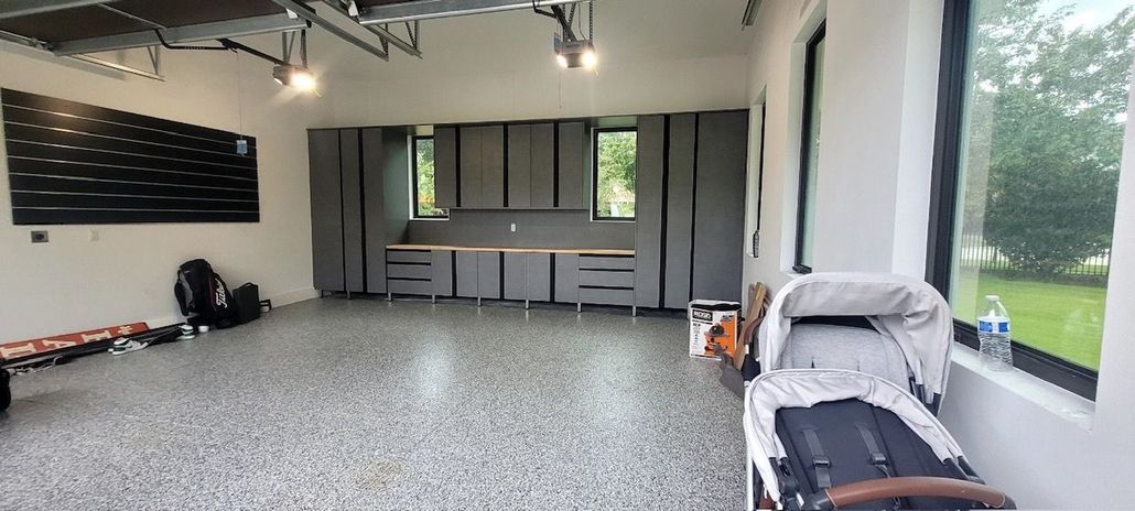 About Discount Closets Inc