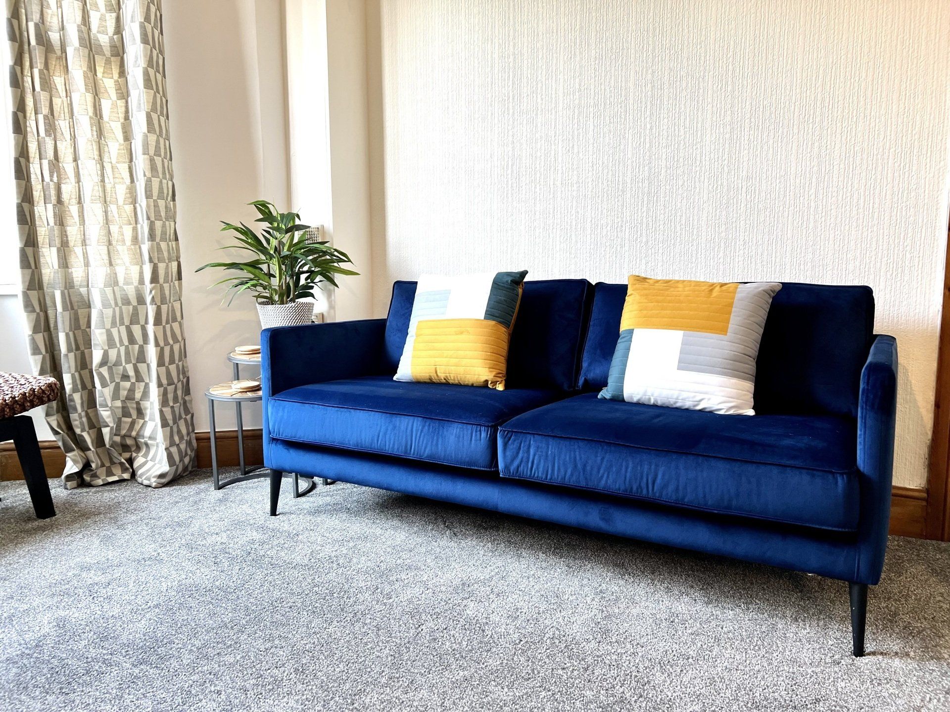 Serviced apartment, short stay accommodation in Cardiff