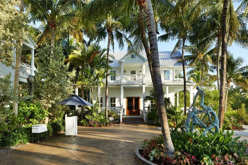 Parrot Key Hotel & Villas