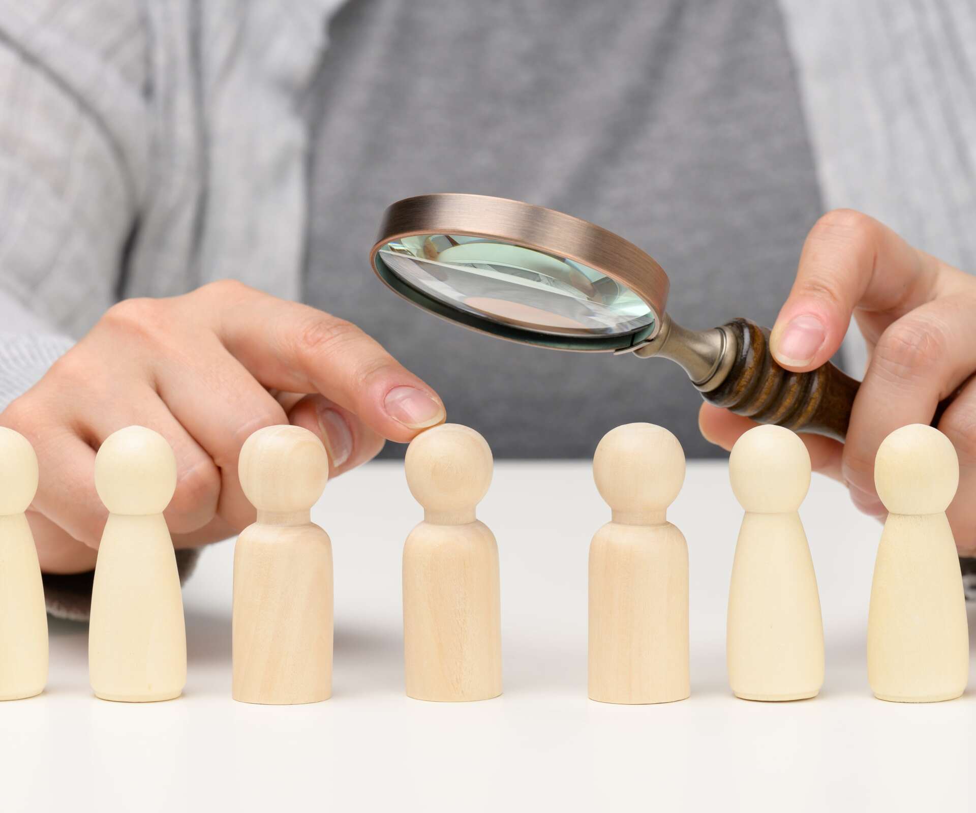 Which Background Screenings Are Right For Your Business? | Employers Reference Source