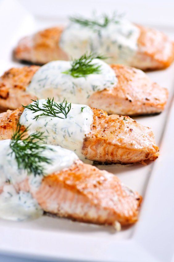 Baked Salmon with Dill Sauce