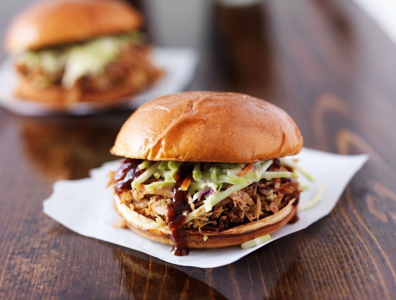 Pulled Pork Slider w/ Island Slaw