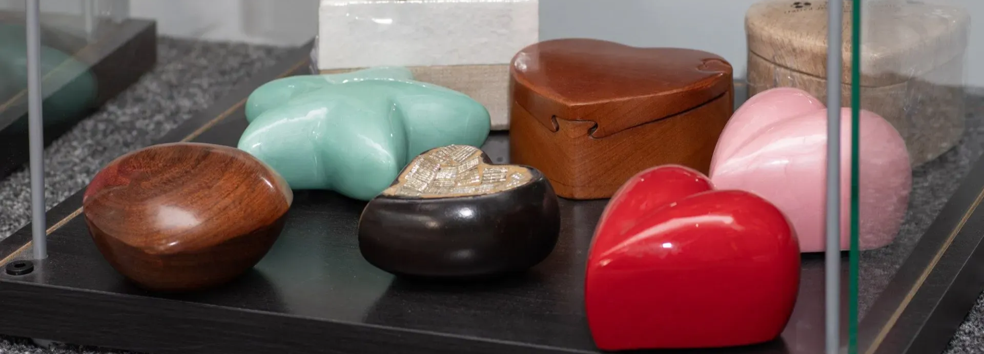 keepsake urns