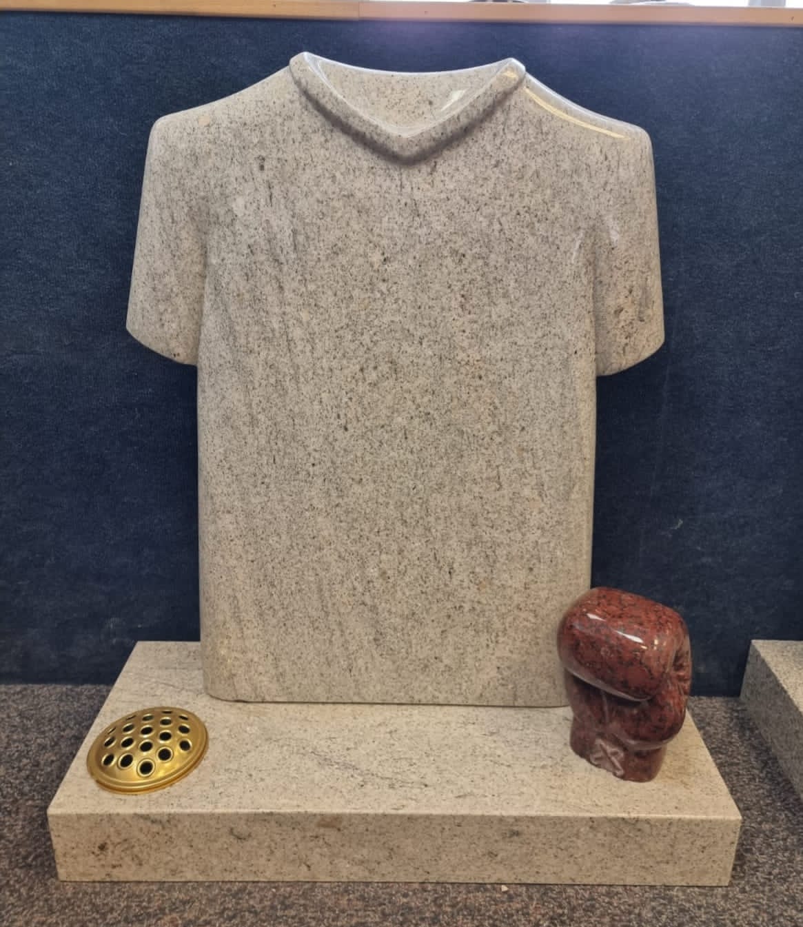 Boxing Fan Headstone