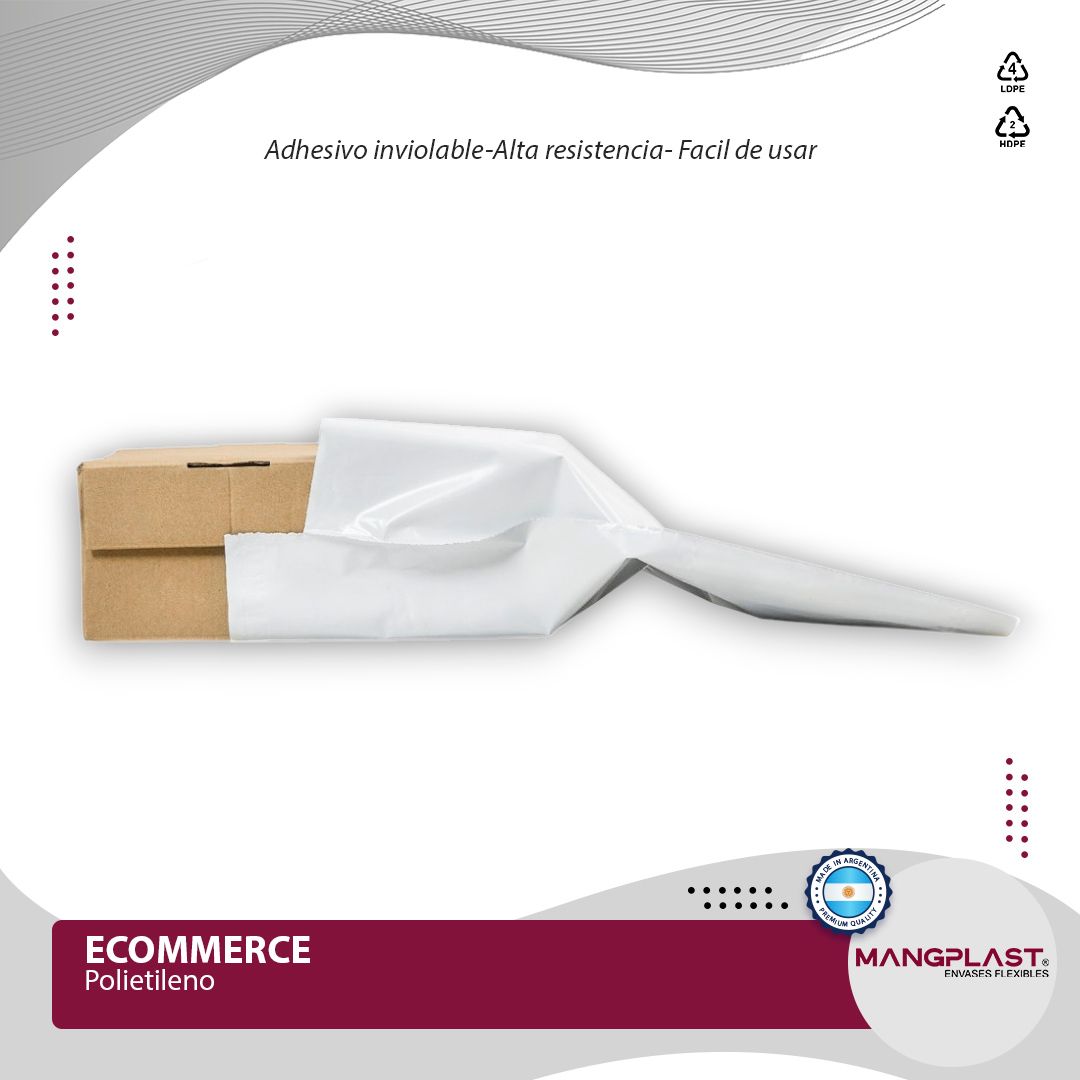 Paquete envuelto en plástico blanco con las palabras “Ecommerce Polietileno” debajo y el logo de la empresa.