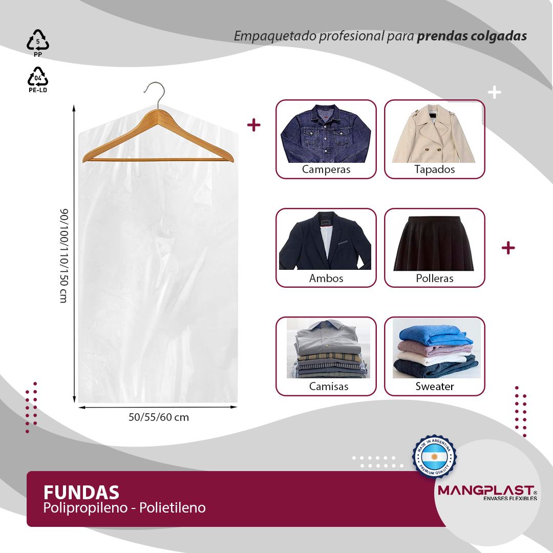 Bolsa de plástico transparente para ropa con percha, ropa en su interior y etiquetada