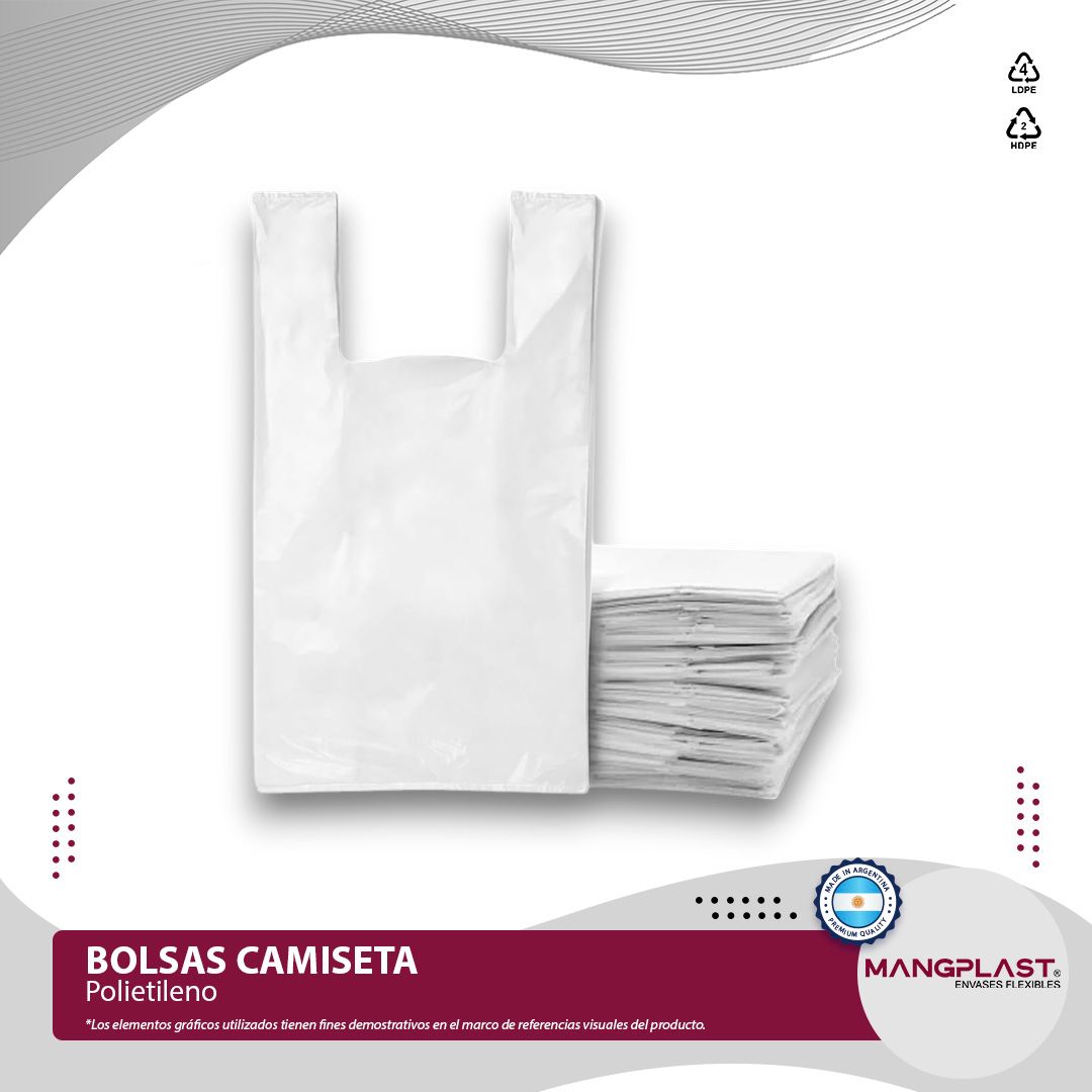 Bolsas de plástico blancas, apiladas y en posición vertical. Etiqueta del producto: