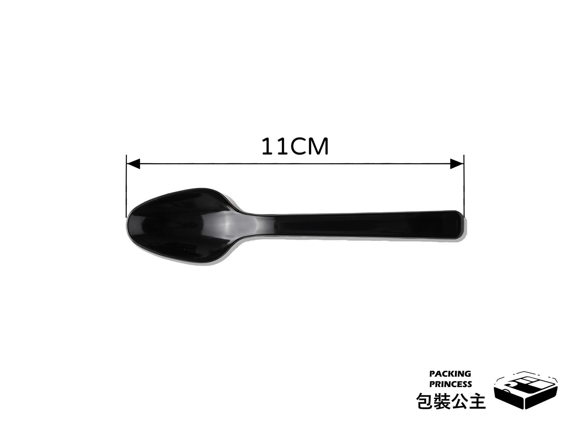 K077 | 黑色小茶匙 PP塑膠小湯匙 懸浮設計 台灣製，單品側向斜放展示，具備獨特的懸浮設計，提供餐飲業便利且衛生的免洗餐具選擇。