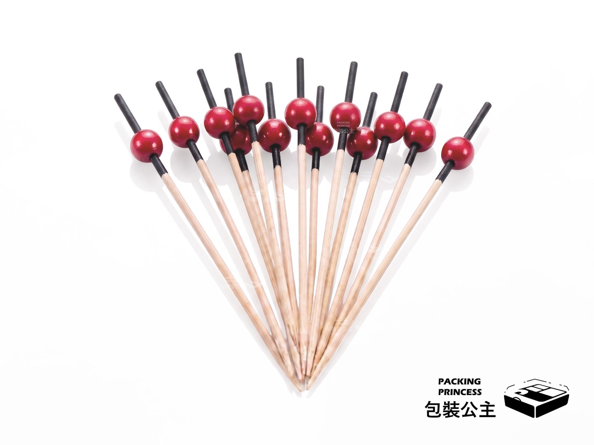 小紅珠造型竹叉，12 公分水果點心叉，頂端帶有精緻小紅珠設計，適合作為派對裝飾與餐點點綴竹籤。