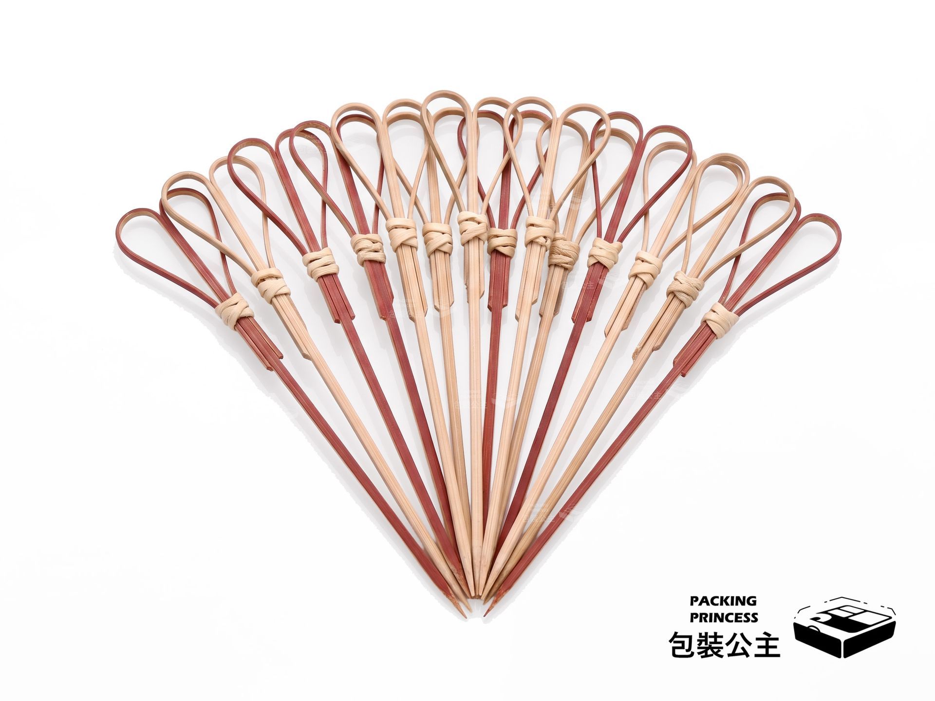 雙竹愛心(紅)造型竹叉，12 公分水果點心叉，獨特雙竹圈紅色愛心設計，適合作為派對裝飾與高質感點心竹籤
