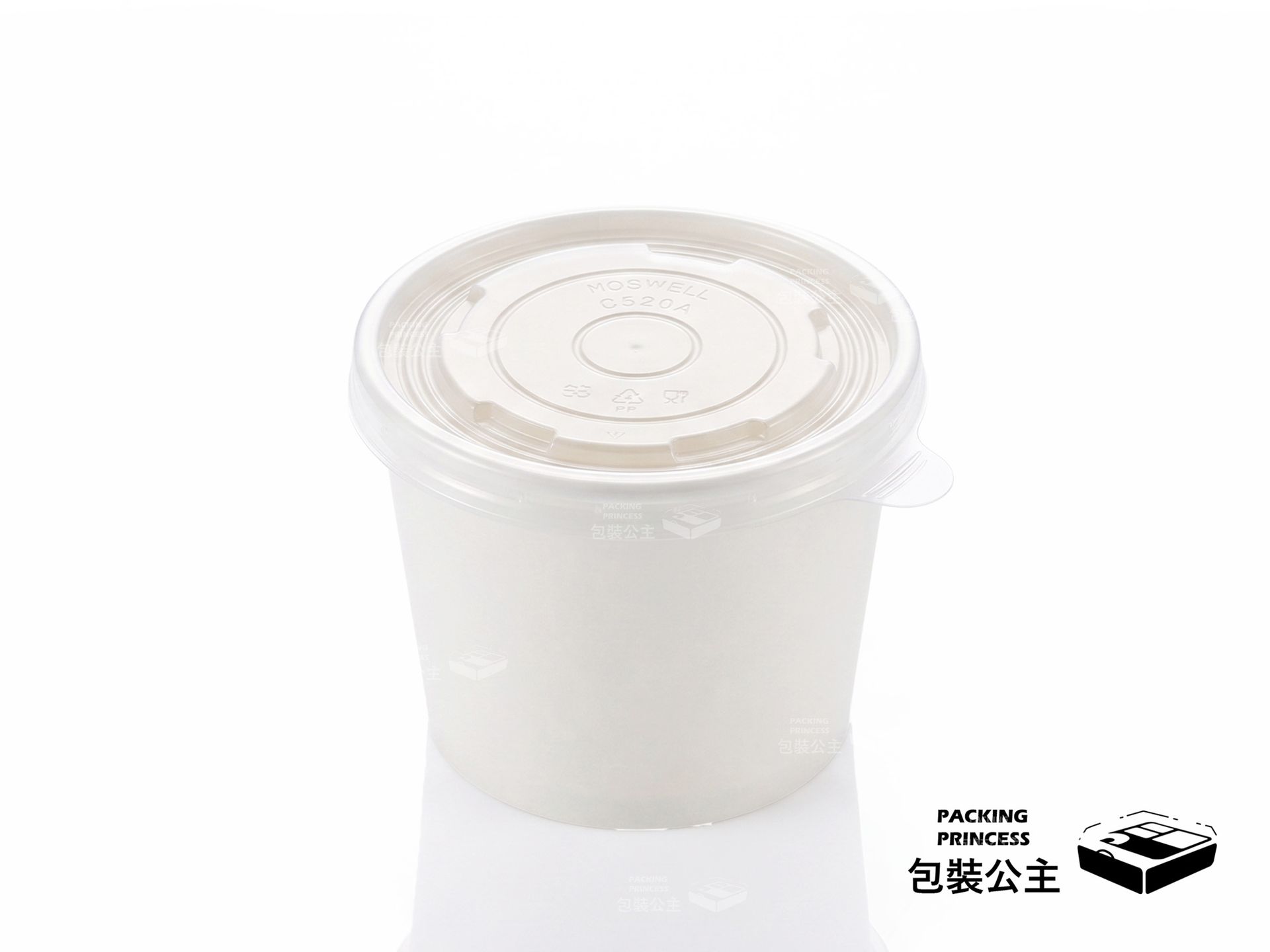 520cc 白色無印刷紙湯杯，經典款式設計，適合作為各式熱湯或外帶餐點的容器選擇。