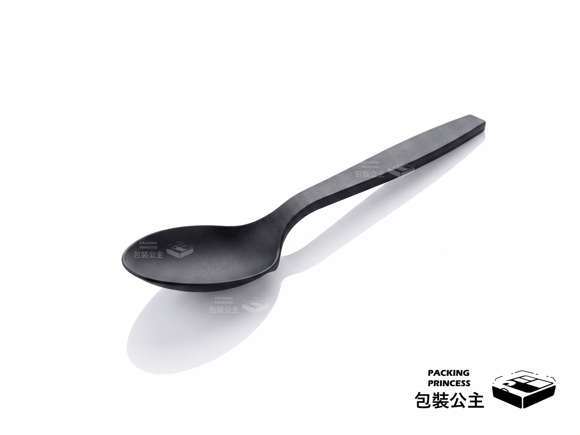 HQ-162 黑色磨砂霧面匙，精品外帶塑膠匙，簡約黑色外觀與磨砂設計，提供穩固且舒適的外帶用餐體驗。