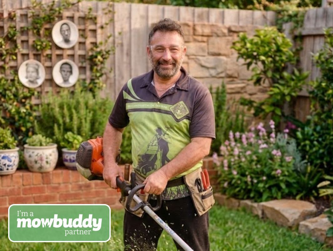 Mowbuddy Peter, lawn mowing gardener in Seaford