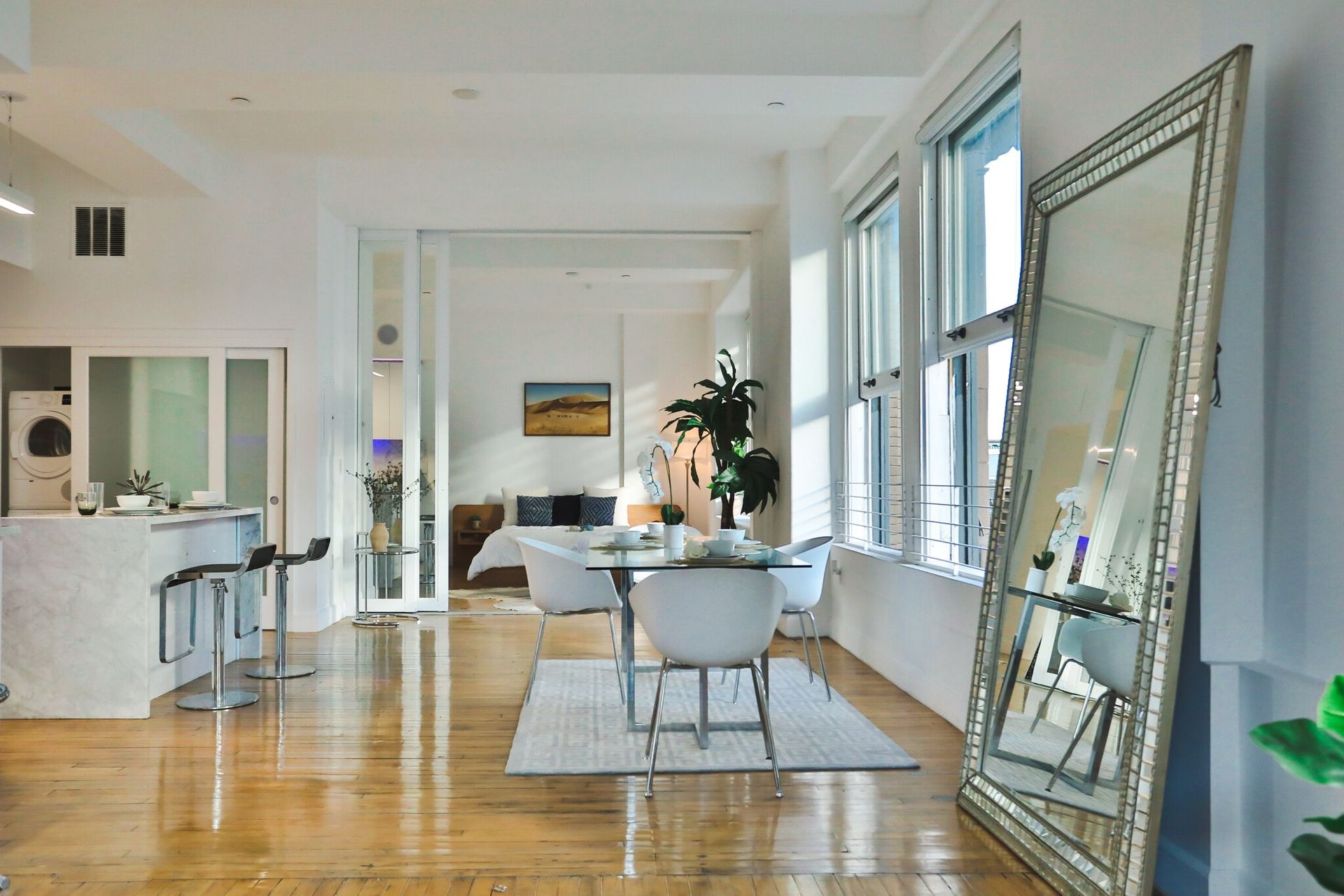 luxury unit living room