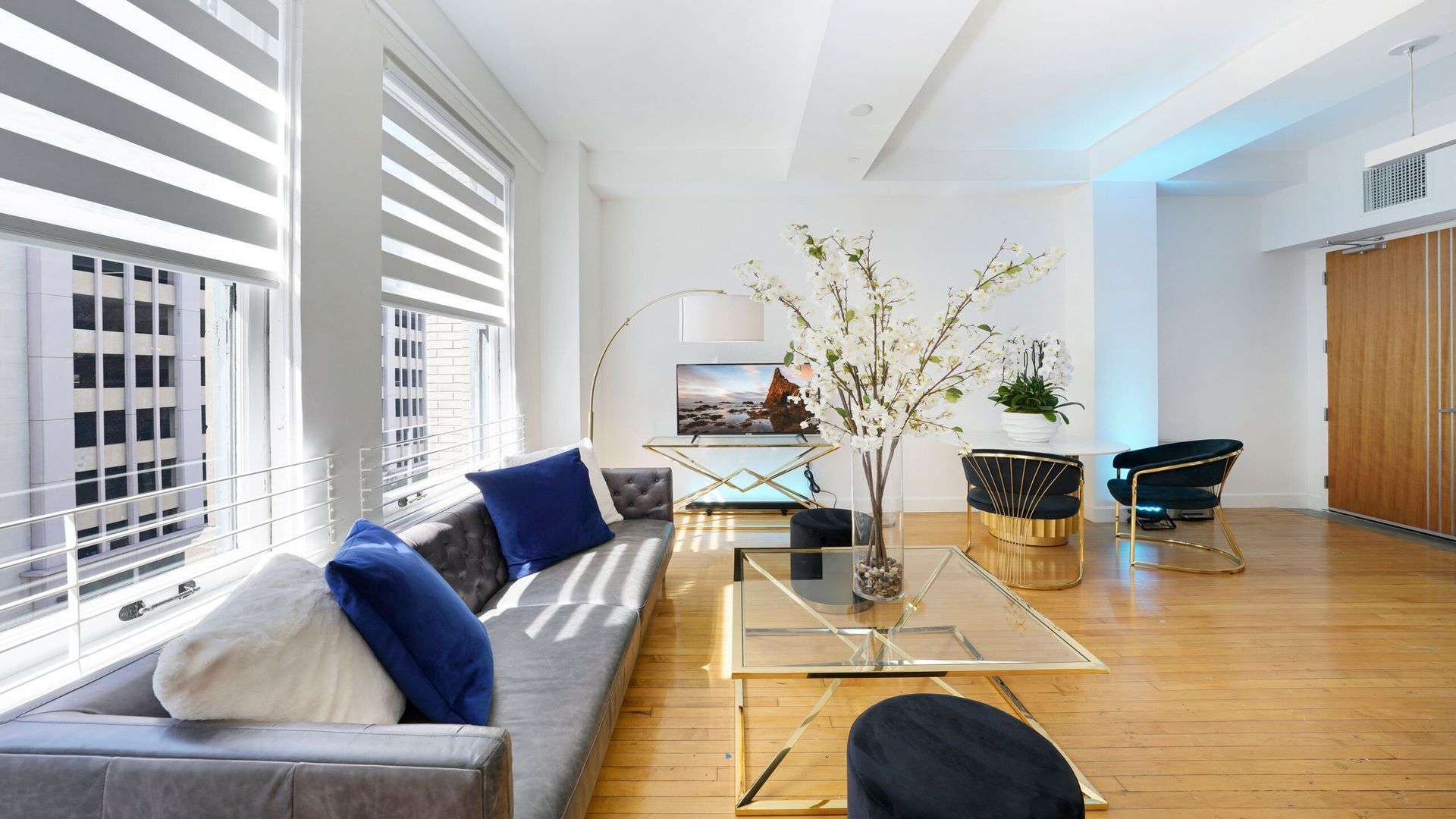 unit lounge