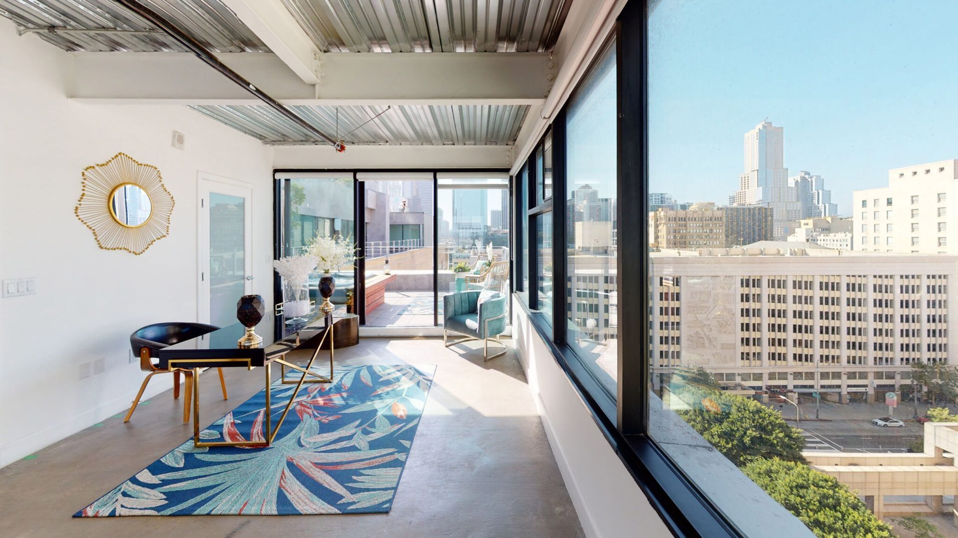 penthouse dining room