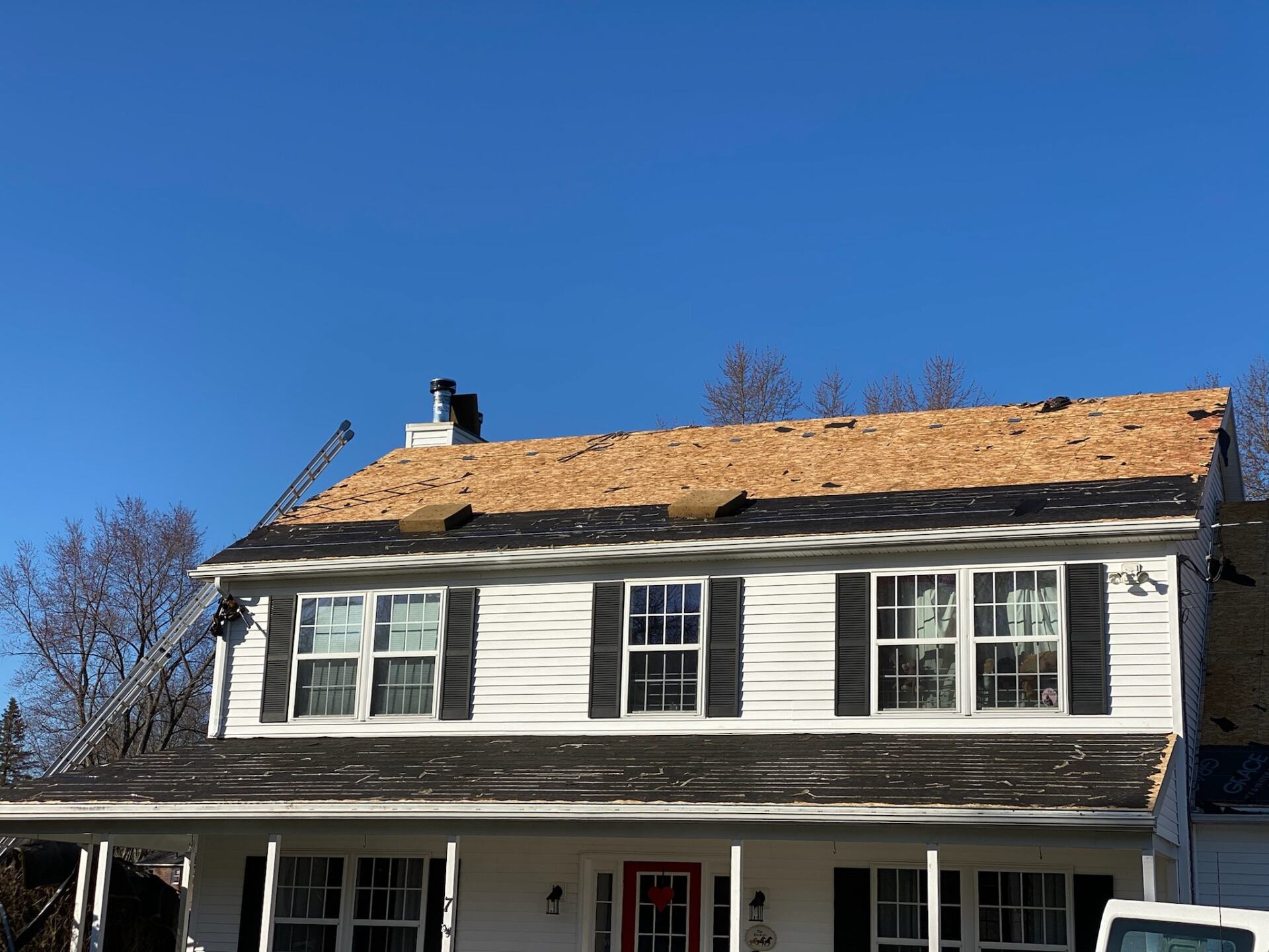 Roofing Installation Contractors near Agawam MA