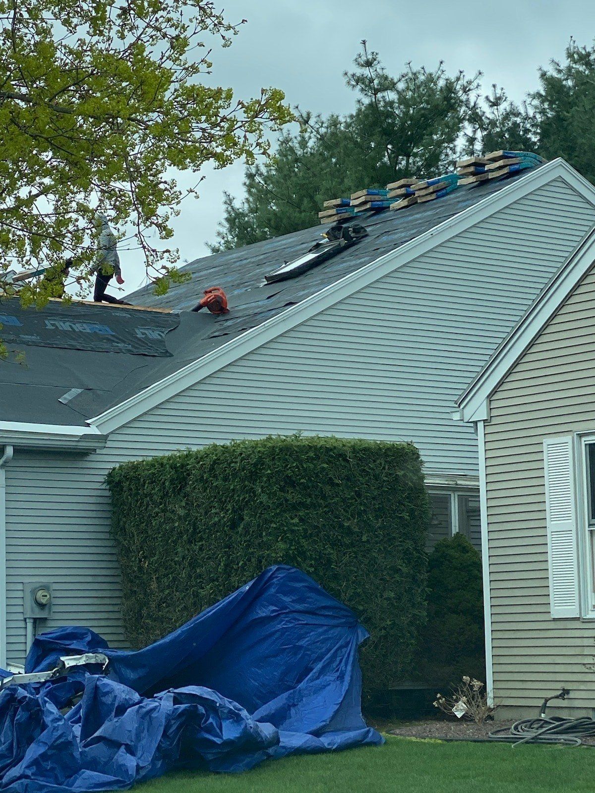 roofing installation companies near chicopee ma