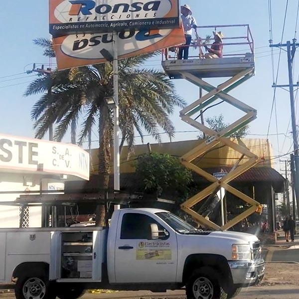 ELECTRICISTAS
