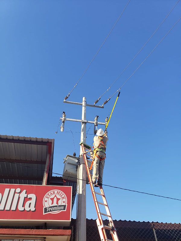 ELECTRICISTAS