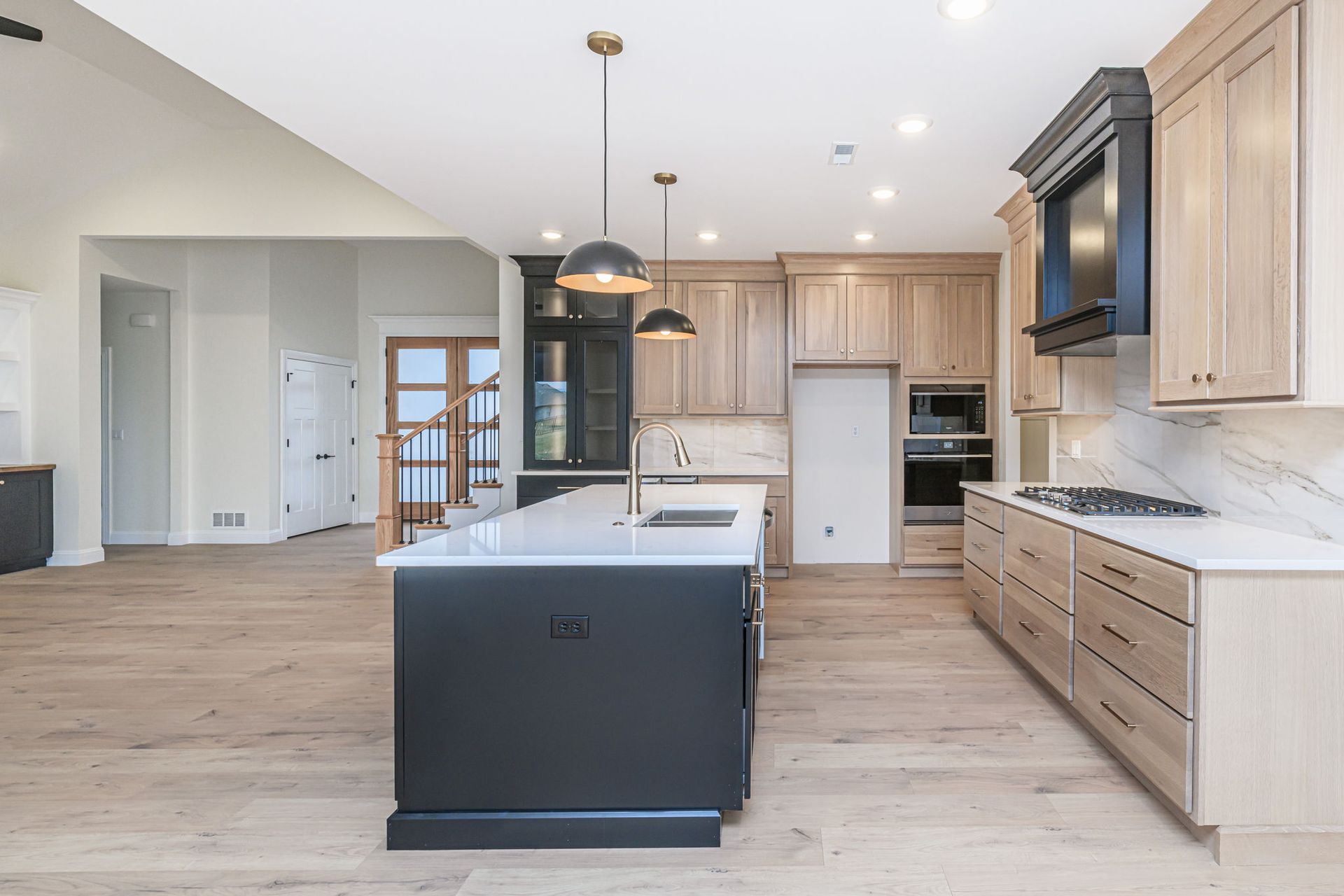 Unmatched Quality, Unparalleled Service: Rave Homes in Columbia, MO.