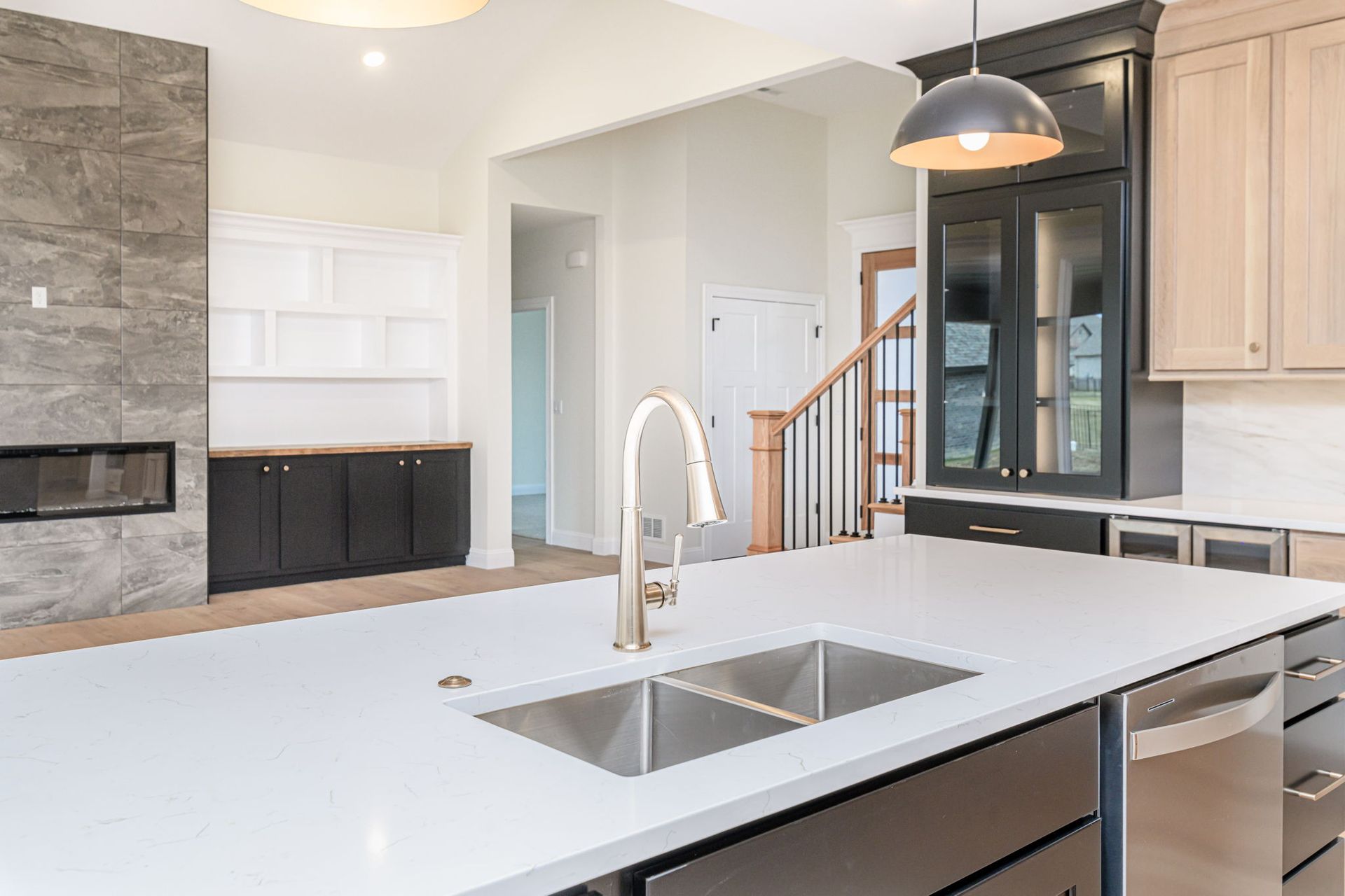 Rave Homes: Your Pathway to Luxury Living in Columbia, MO.