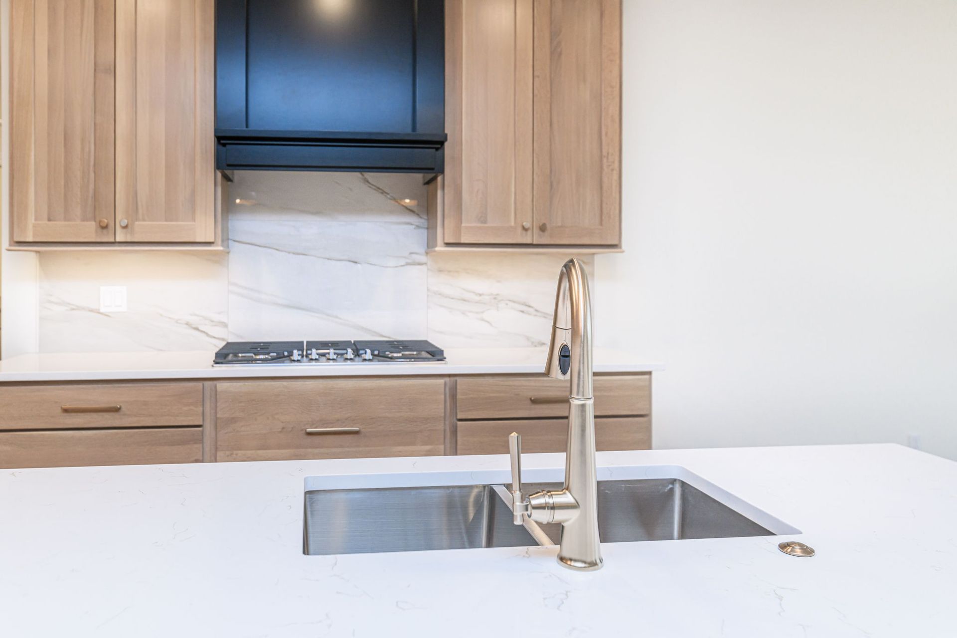Your Columbia Sanctuary Awaits: Crafted by Rave Homes.