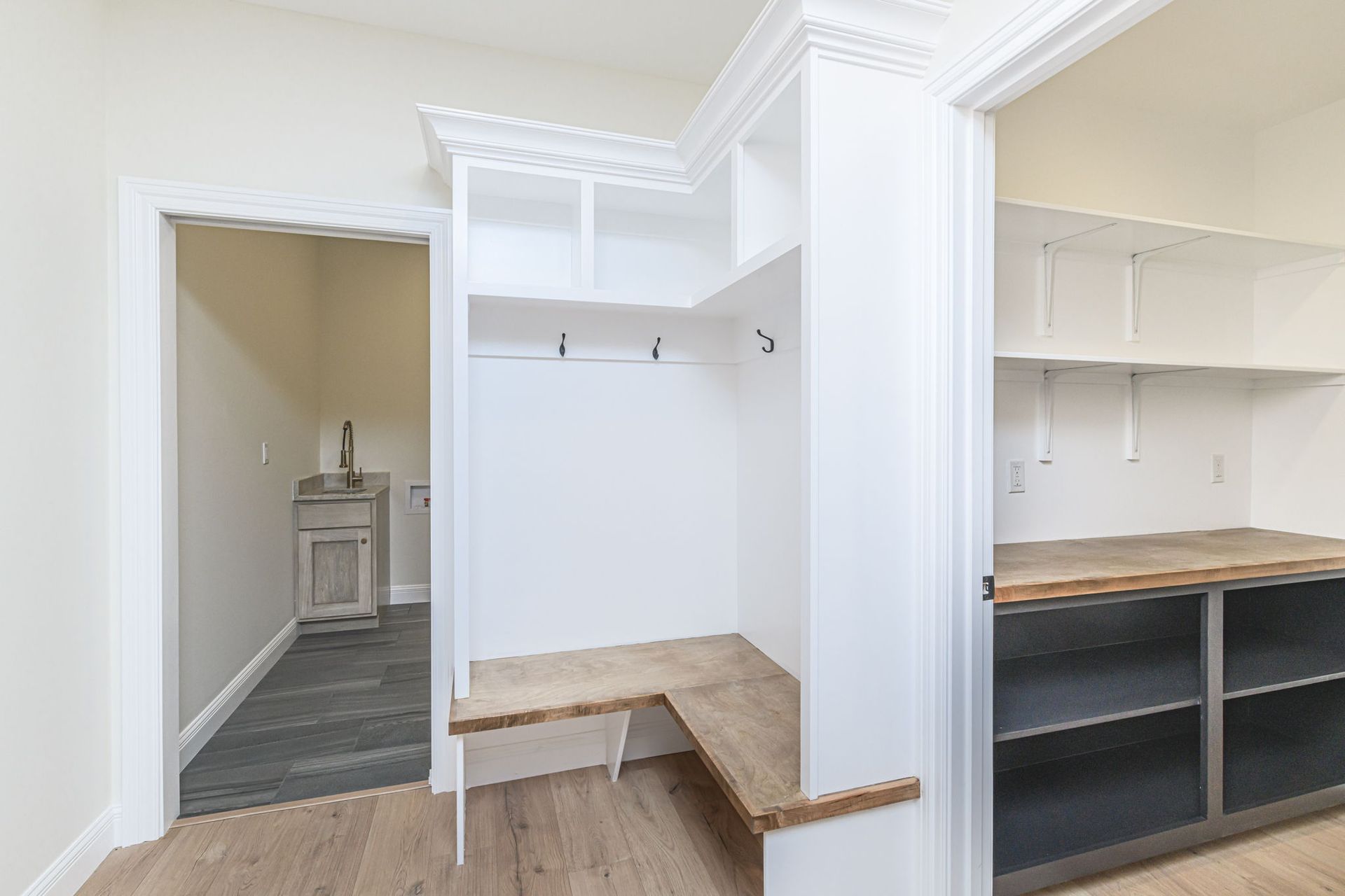 Dream Homes Redefined: Rave Homes’ Custom Residences in Columbia, MO.