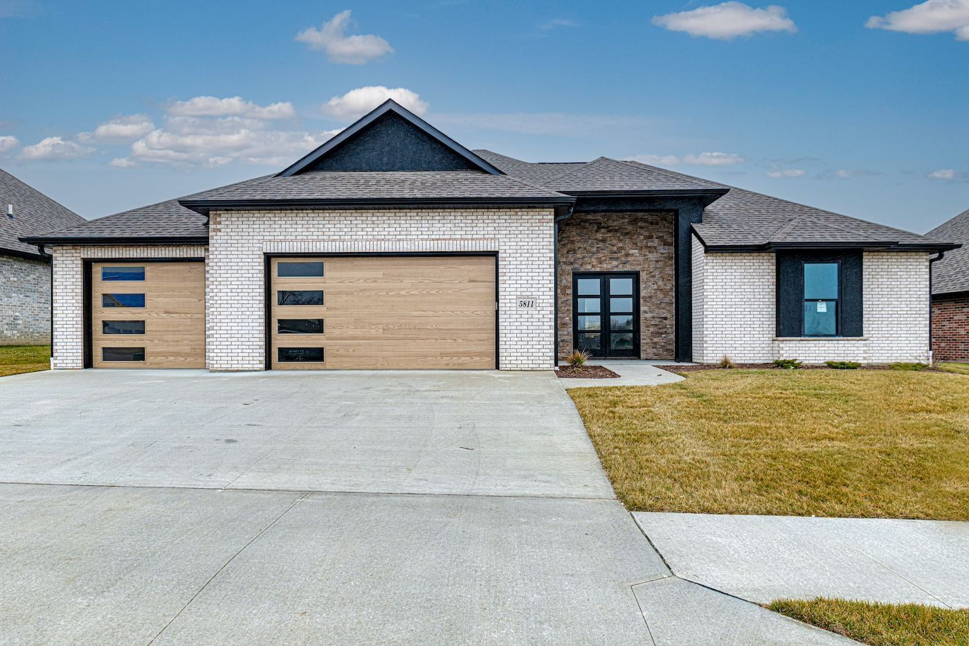 Dream Homes Come to Life: Choose Rave Homes for Your Columbia Residence.