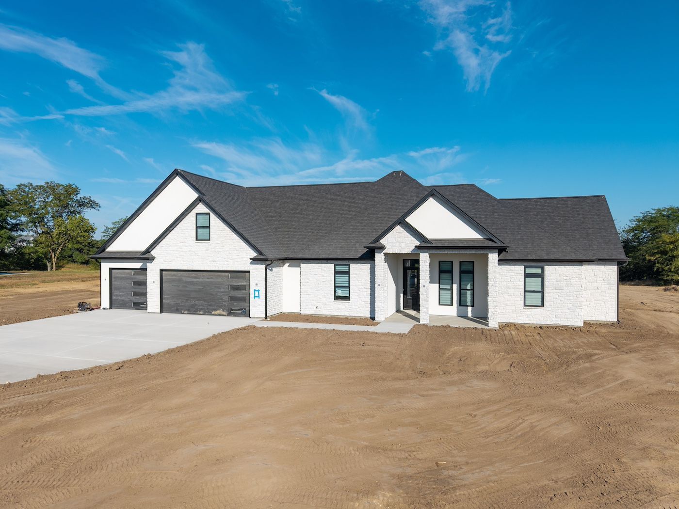 Families in Columbia, MO Find Comfort in the Craftsmanship of Rave Homes.