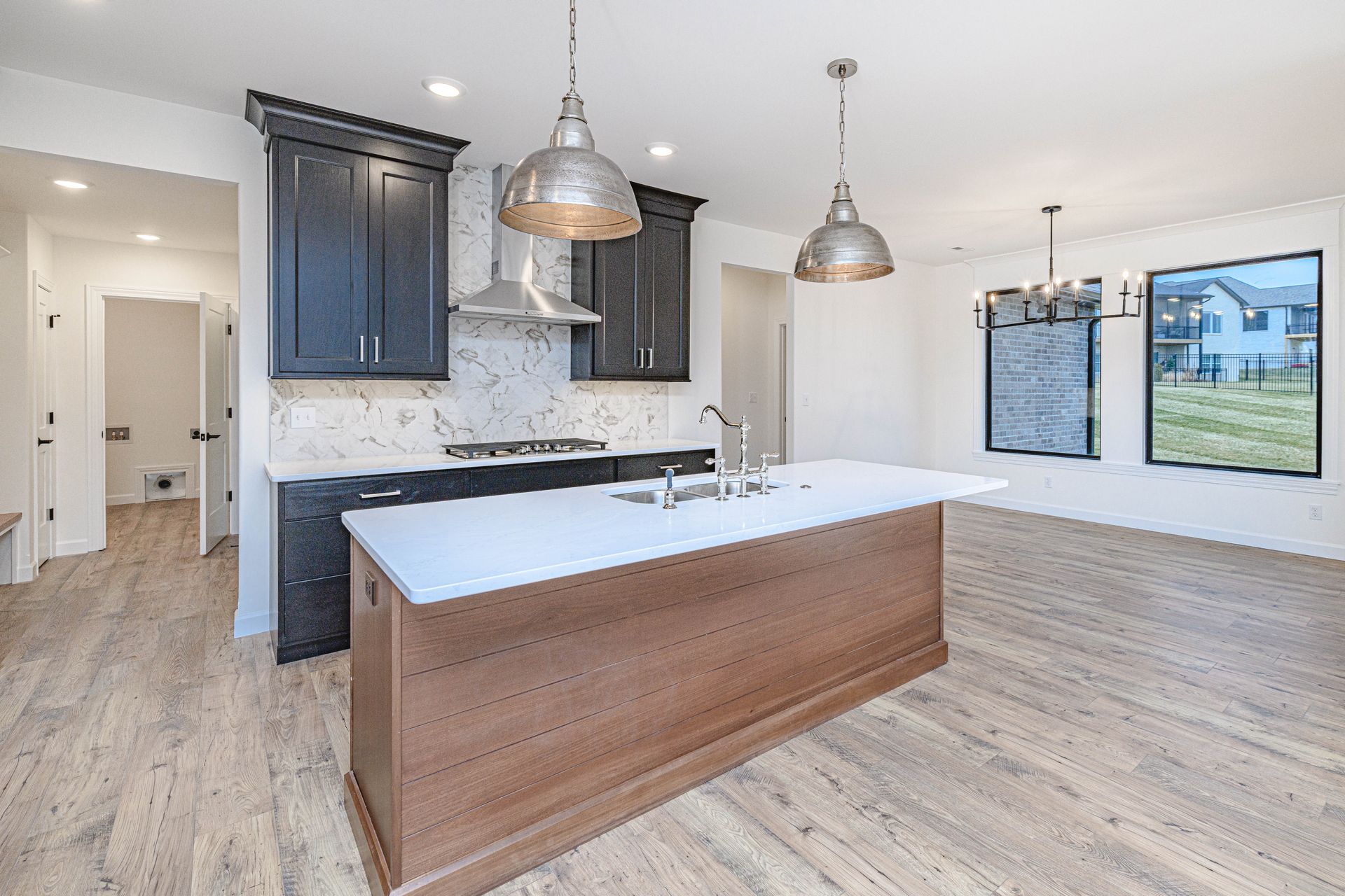 Columbia, MO Home Buyers Find Elegance in Rave Homes’ Custom Kitchens.
