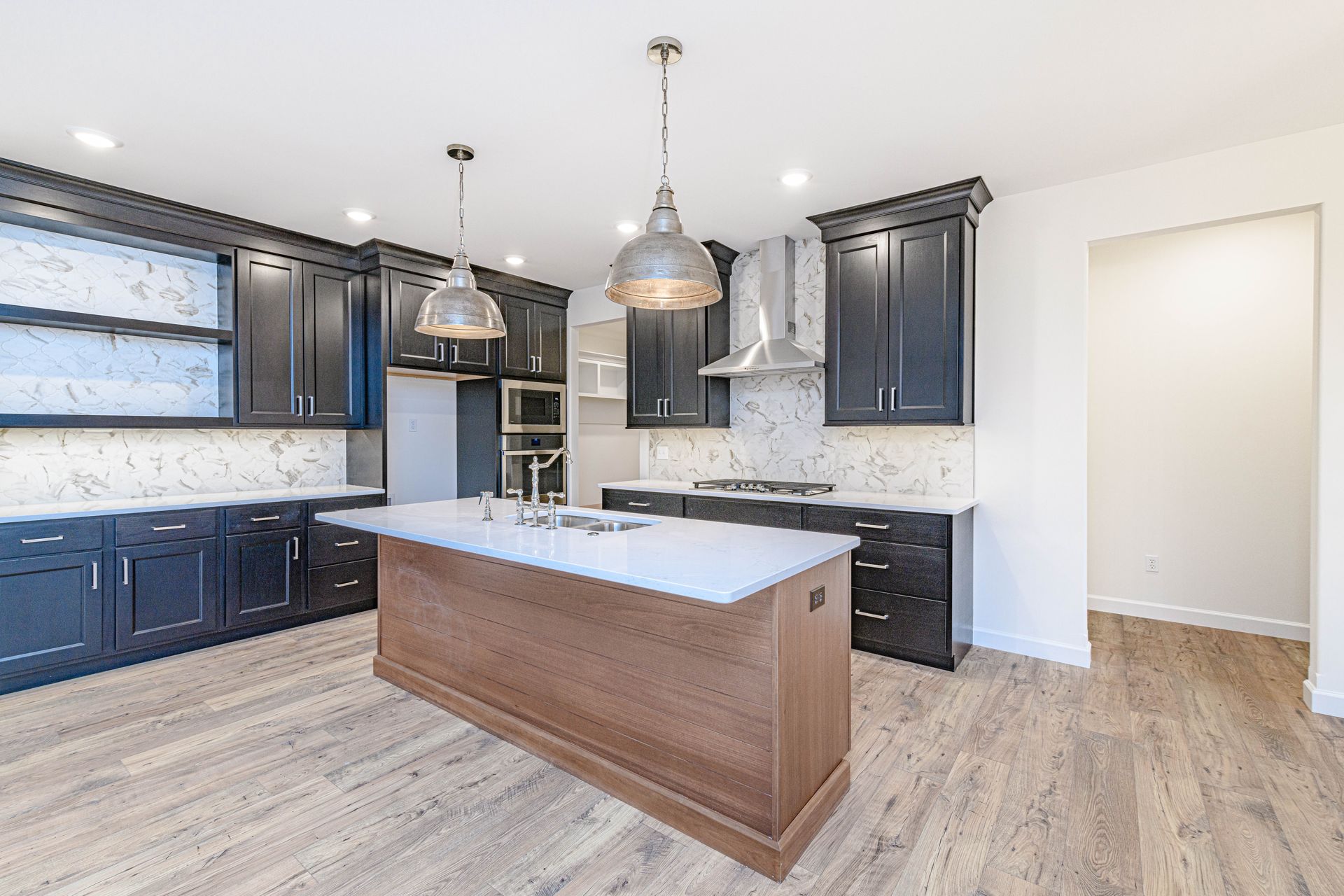 Columbia, MO Buyers Choose Rave Homes for the Allure of Custom Kitchens.
