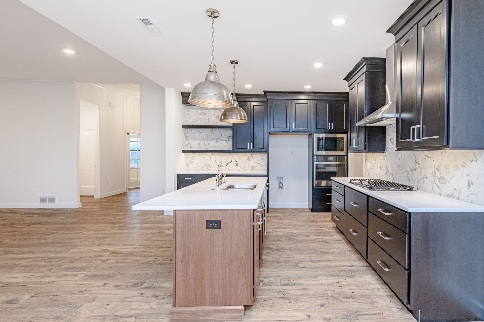Rave Homes Fulfills the Kitchen Dreams of Custom Home Buyers in Columbia, MO.
