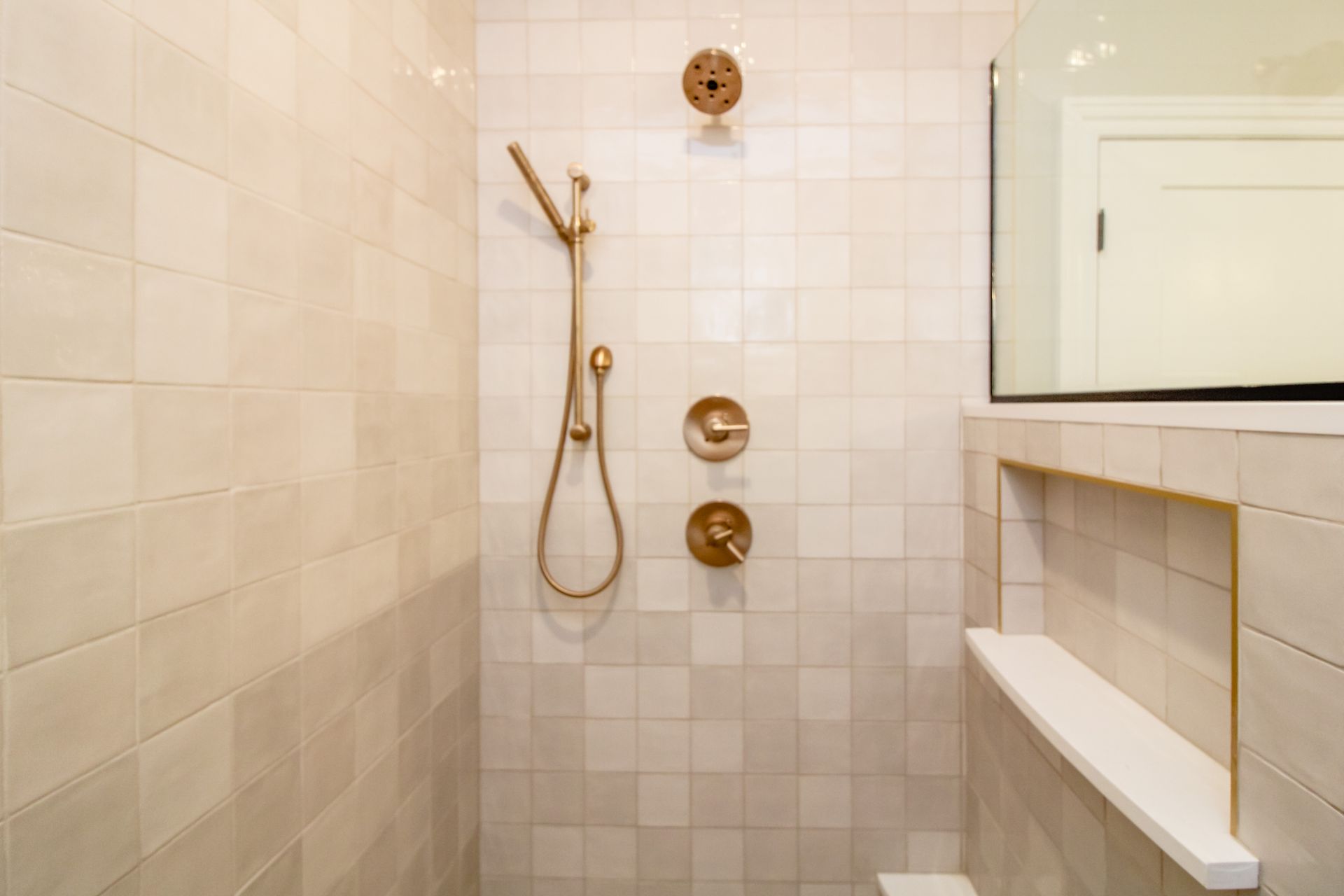 Elevate Your Living Space with Rave Homes’ Custom Designs in Columbia, MO.