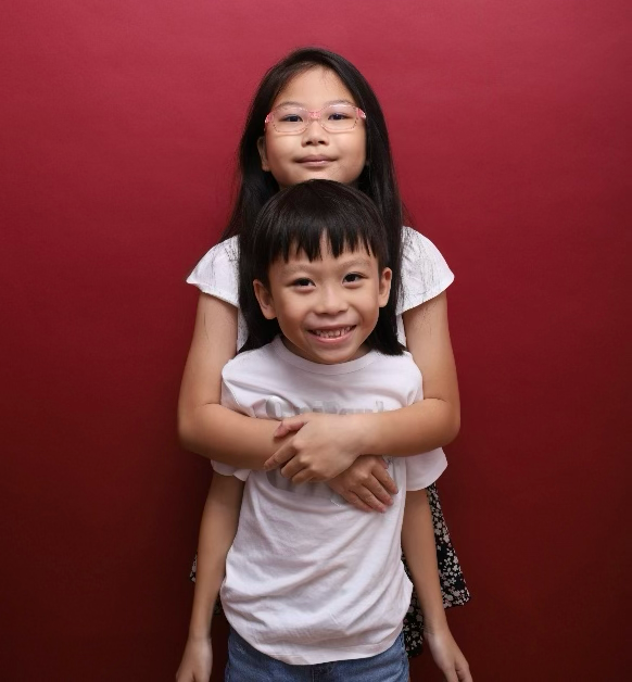 2023 Katelyn 9 years old and her brother Kayson 7 years old