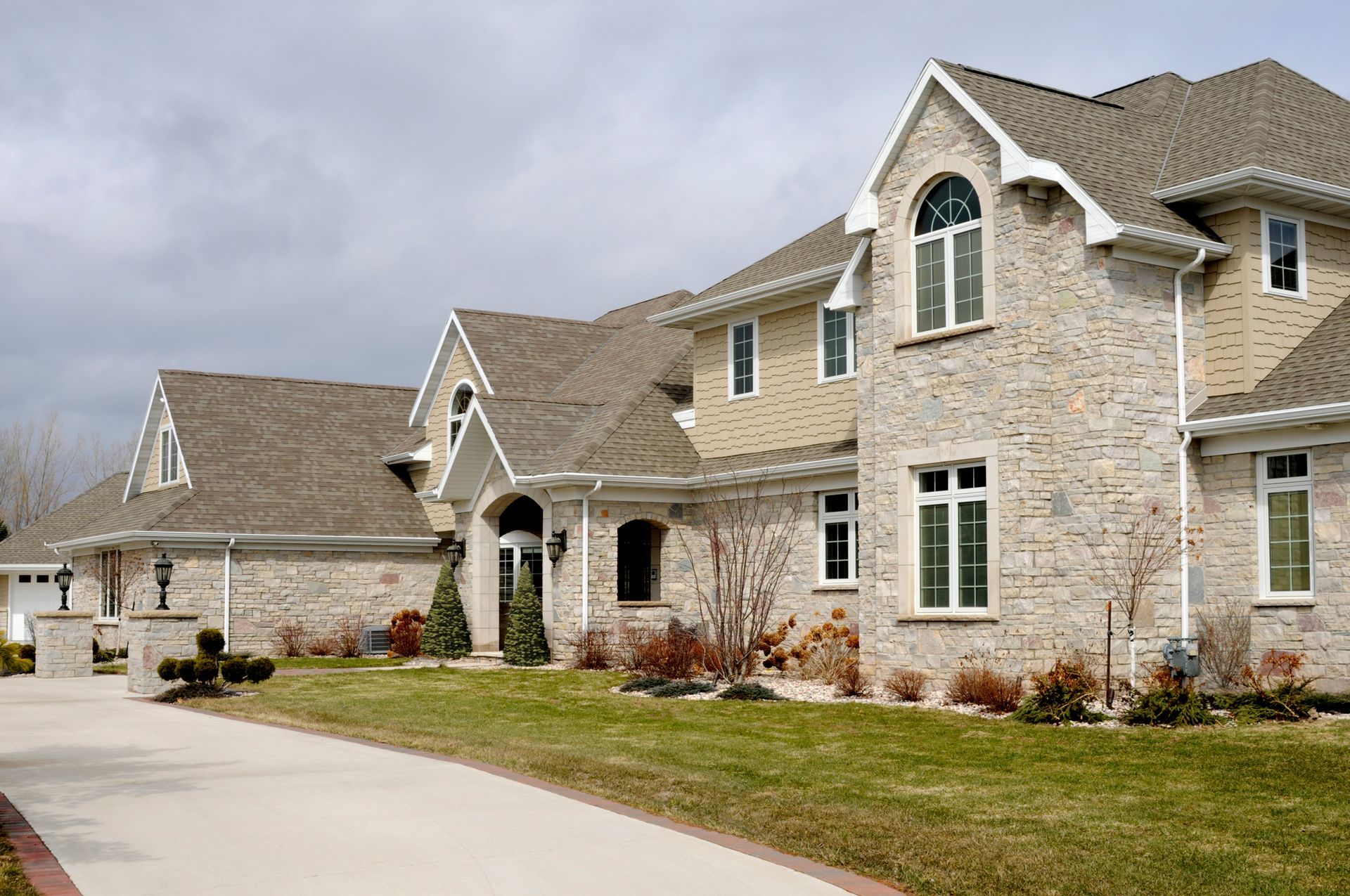 A brick home in Lacey, WA.