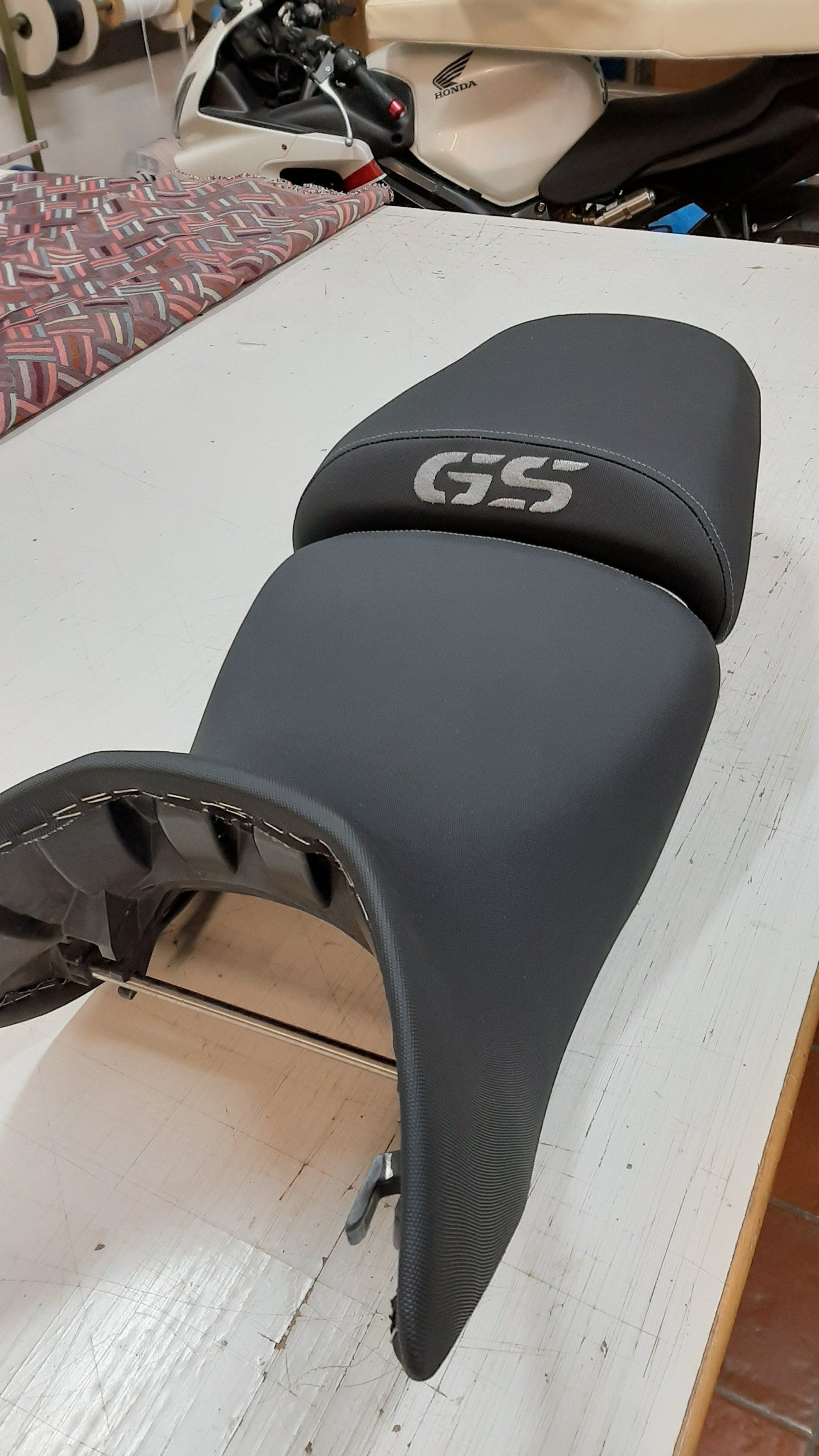sella GS nera